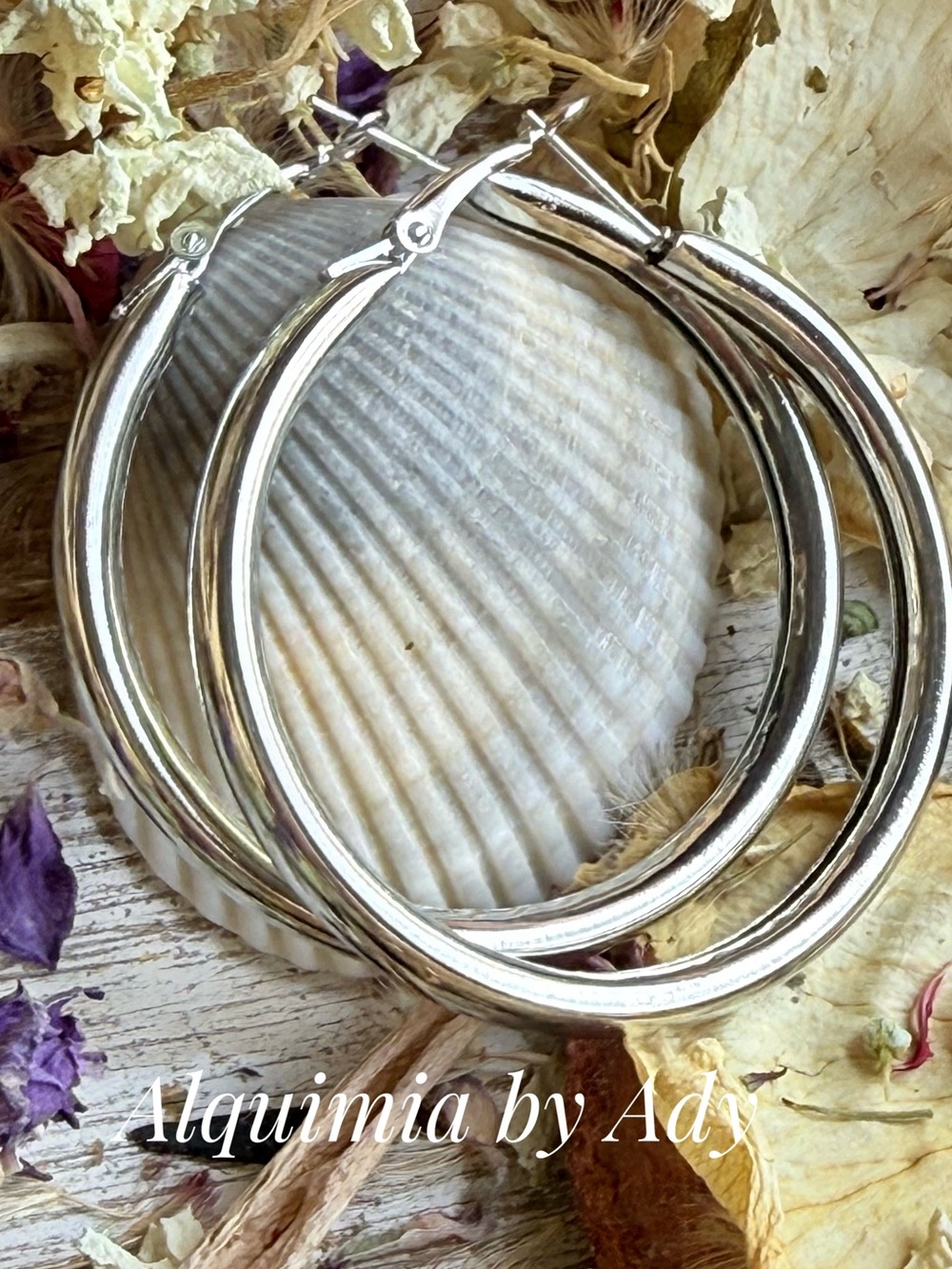 Alquimia Shiny Silver Hoop Earrings - Polished Silver Hoops